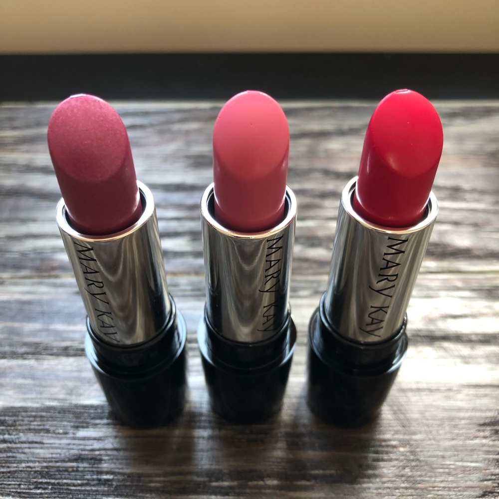 Mary Kay Lipsticks x 3 (Pink) - Picture 2 of 2